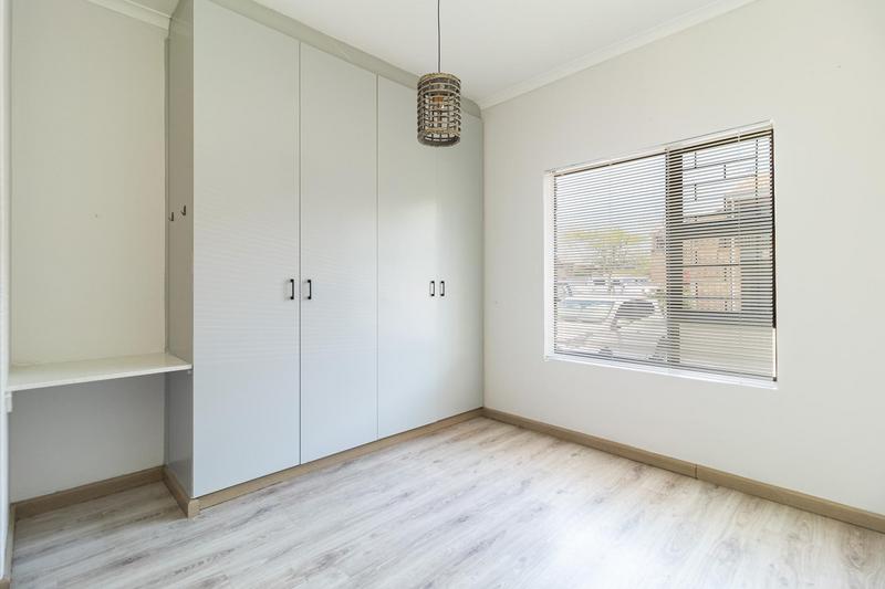 2 Bedroom Property for Sale in Sonstraal Heights Western Cape